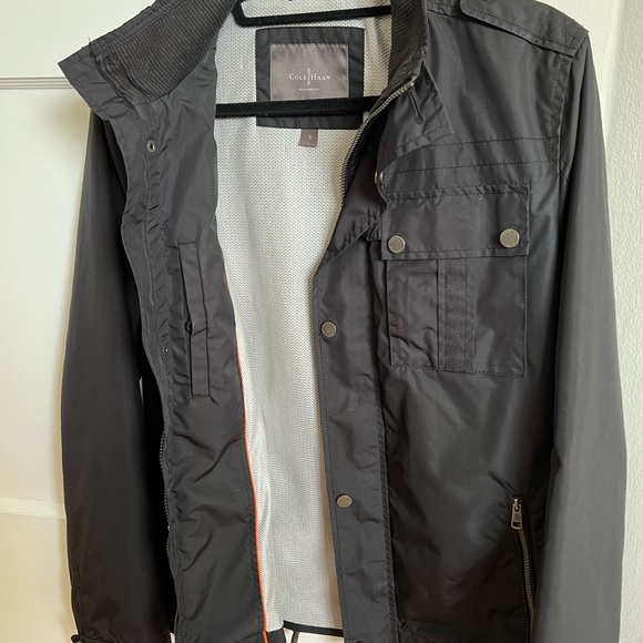 Cole Haan Windbreaker Jacket Mens Small Black with Orange accents - Picture 2 of 4